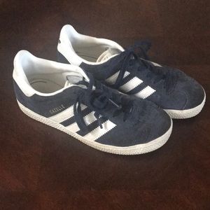 Adidas “GAZELLE” sneakers